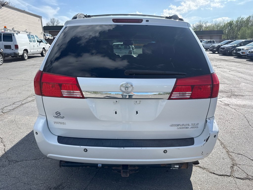 Used 2004 Toyota Sienna XLE AWD/4WD image 7