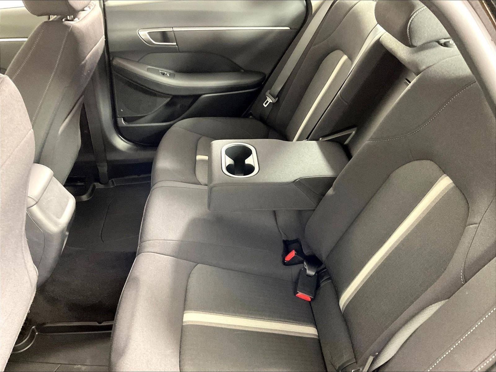 Used 2023 Hyundai Sonata SEL FWD image 35
