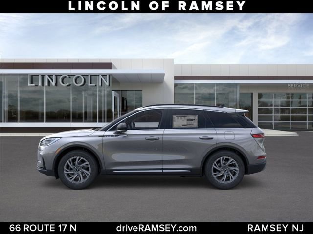 New 2026 Lincoln Corsair Premiere image 3
