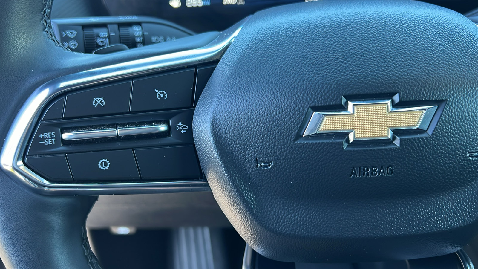 Certified 2025 Chevrolet Equinox LT AWD/4WD image 25