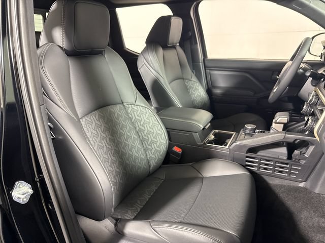Certified 2026 Toyota Tacoma Limited AWD/4WD image 14