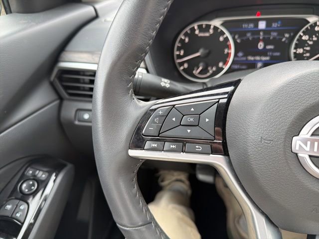 Used 2025 Nissan Altima 2.5 SL image 36