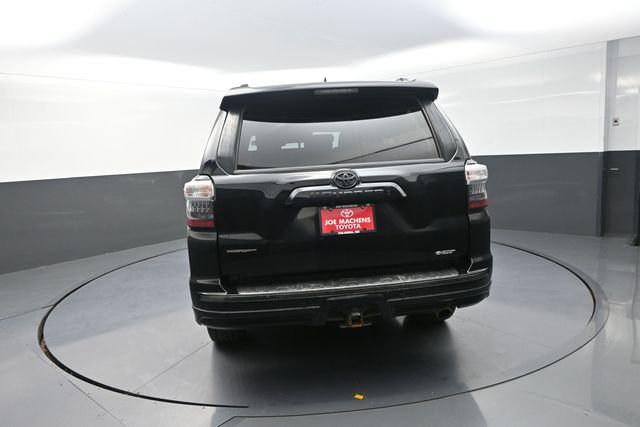 Used 2020 Toyota 4Runner Nightshade AWD/4WD image 22