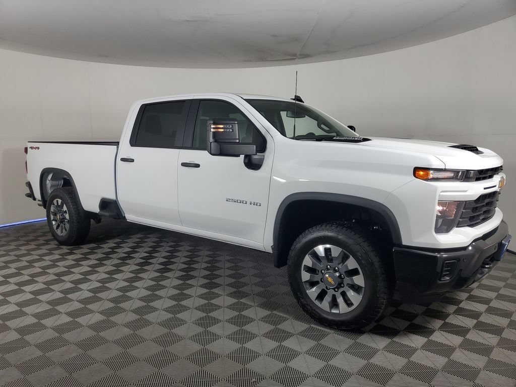 New 2026 Chevrolet Silverado 2500 Custom w/ Custom Value Package AWD/4WD image 2