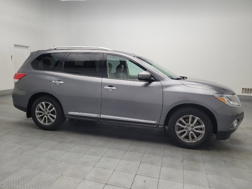 Used 2016 Nissan Pathfinder SL w/ SL Tech Package image 11