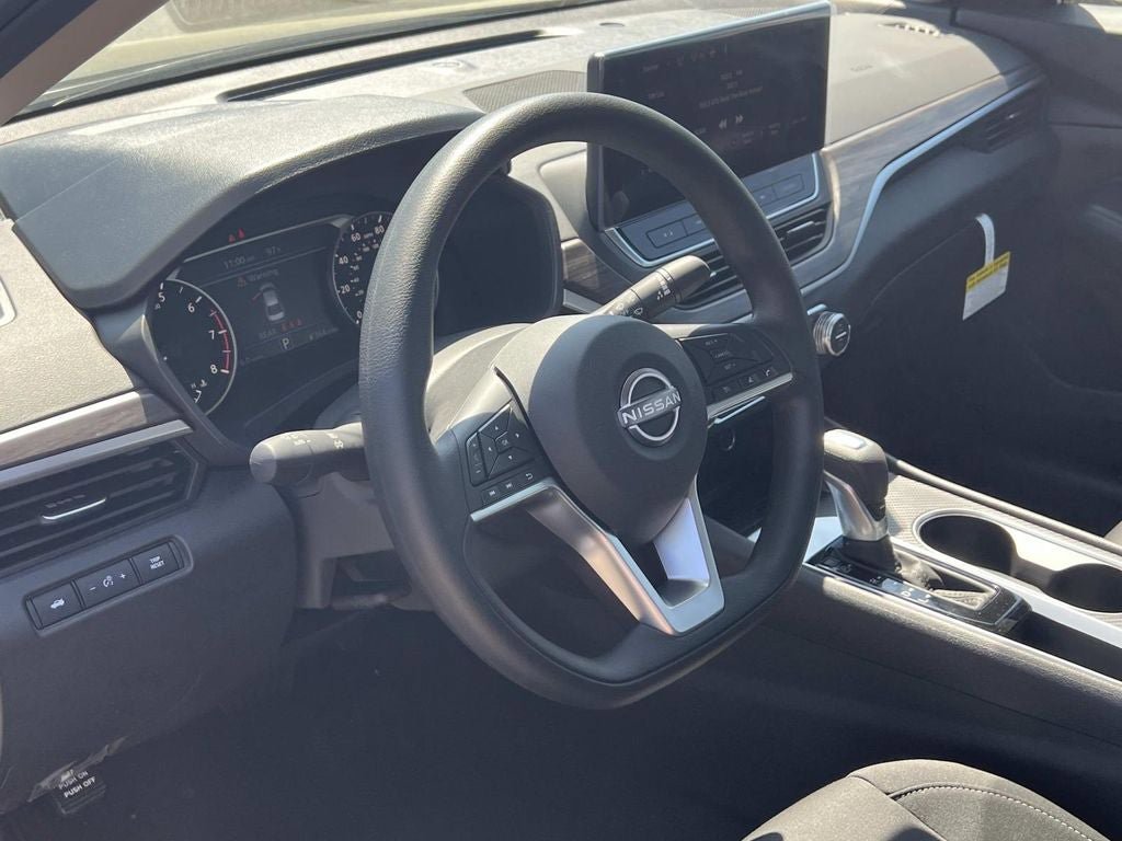 New 2026 Nissan Altima 2.5 SV FWD image 11