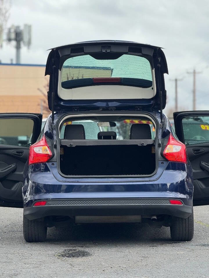 Used 2012 Ford Focus SE image 11