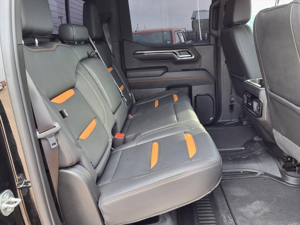 Used 2024 GMC Sierra 1500 AT4 w/ Technology Package image 26