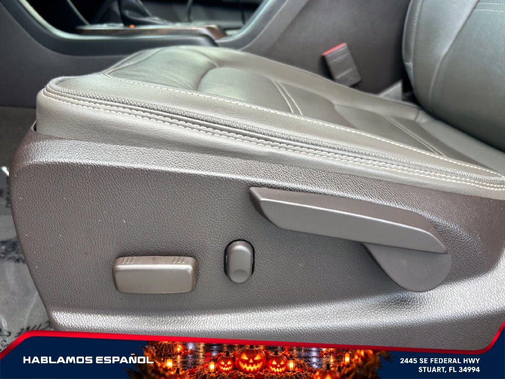 Used 2021 GMC Canyon Denali RWD image 15