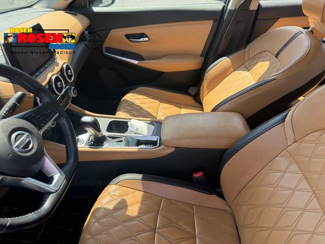 Used 2020 Nissan Sentra SV w/ SV Premium Package FWD image 14