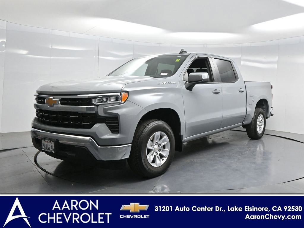 New 2024 Chevrolet Silverado 1500 LT w/ Convenience Package II