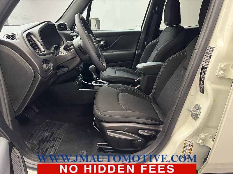 Used 2022 Jeep Renegade Altitude image 12