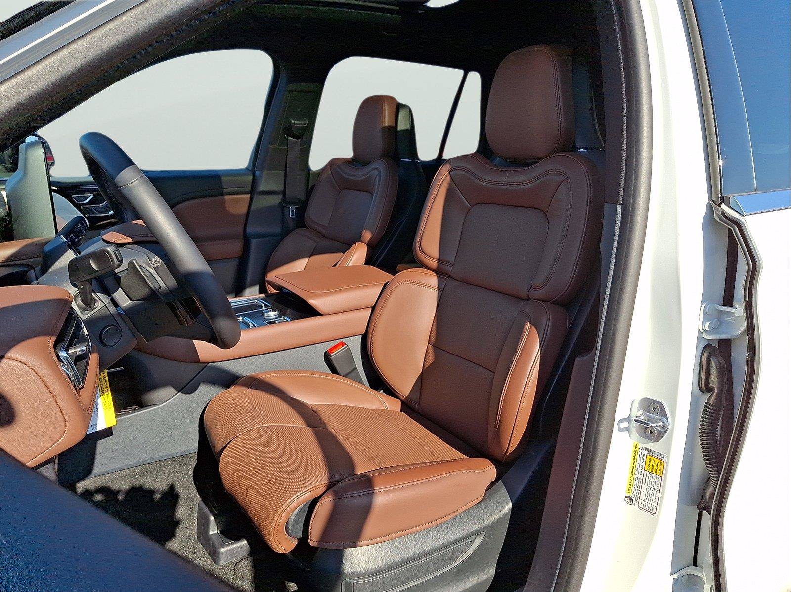 New 2027 Lincoln Aviator Reserve AWD/4WD image 8