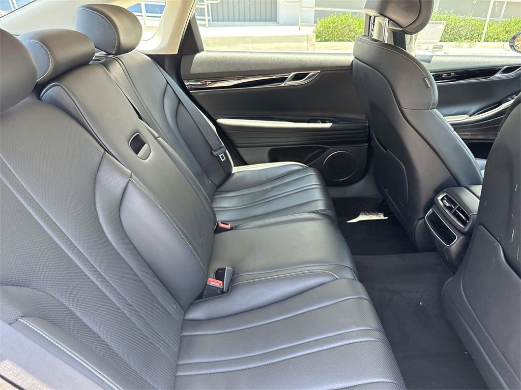 Used 2023 Genesis G80 2.5T image 21