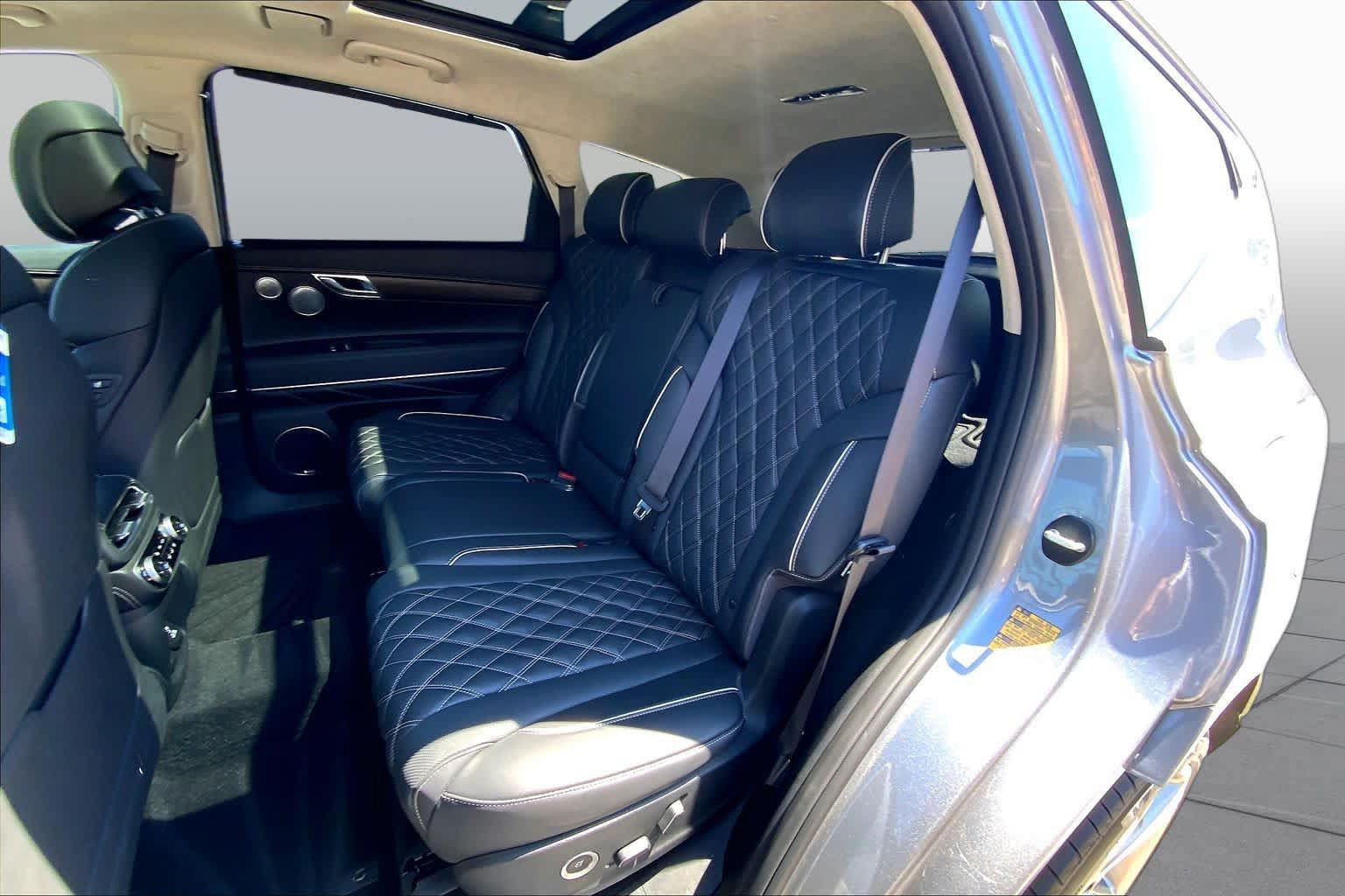 Used 2024 Genesis GV80 3.5T w/ Prestige Package AWD/4WD image 20