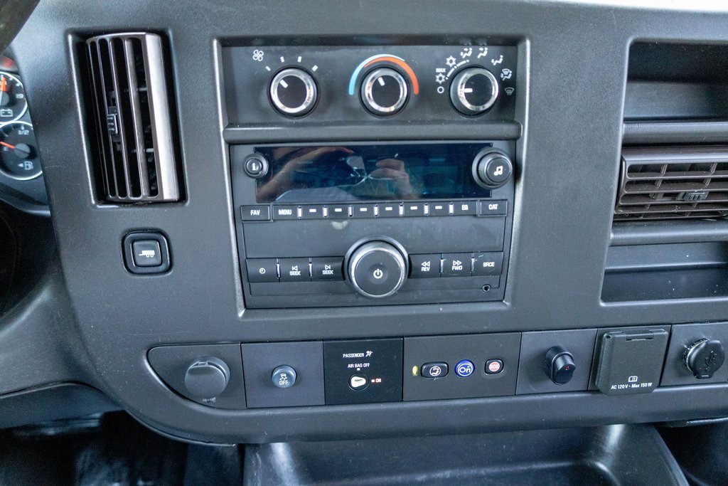 Used 2021 Chevrolet Express 3500 w/ Power Convenience Package image 12