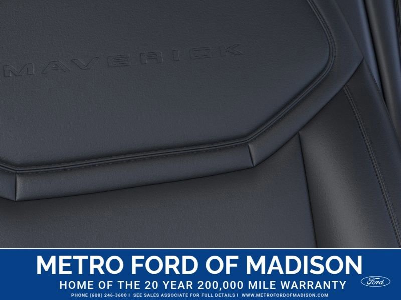 New 2026 Ford Maverick Lariat w/ Black Appearance Package image 18