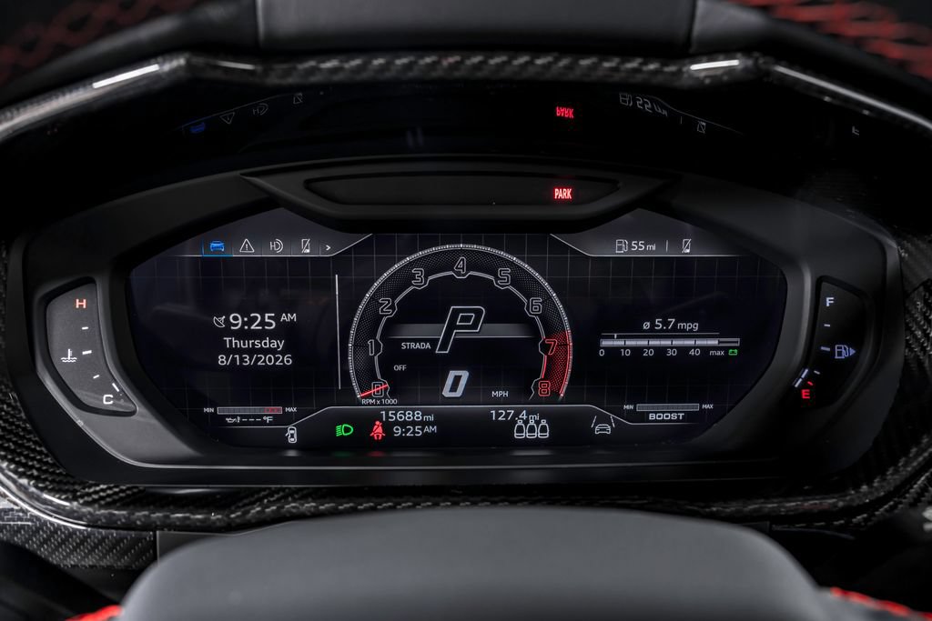Used 2024 Lamborghini Urus Performante AWD/4WD image 16