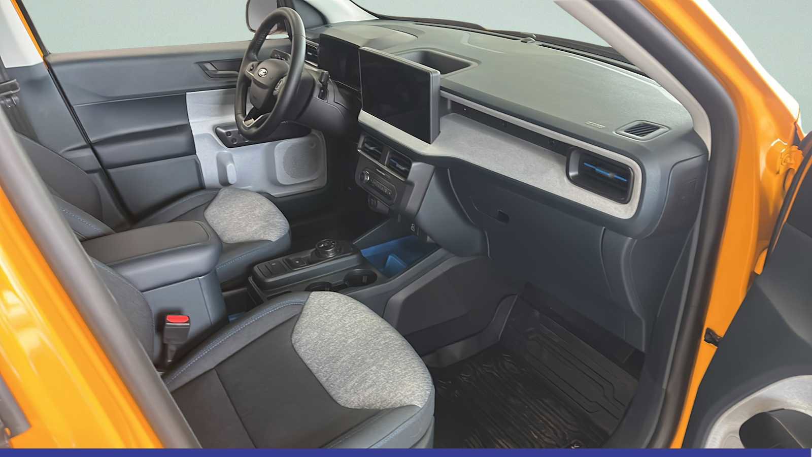 New 2026 Ford Maverick XLT w/ Equipment Group 301A image 25