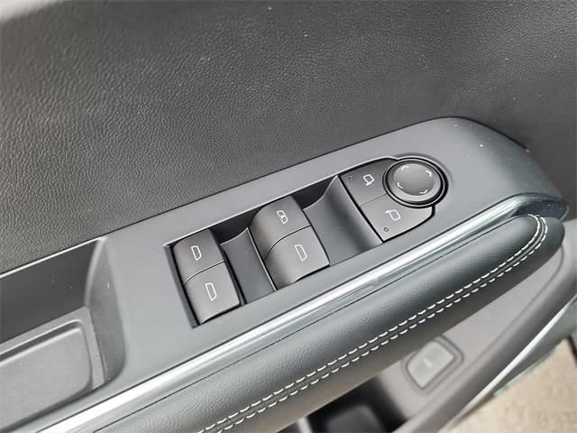 New 2026 GMC Acadia Elevation w/ Super Cruise Package FWD image 12