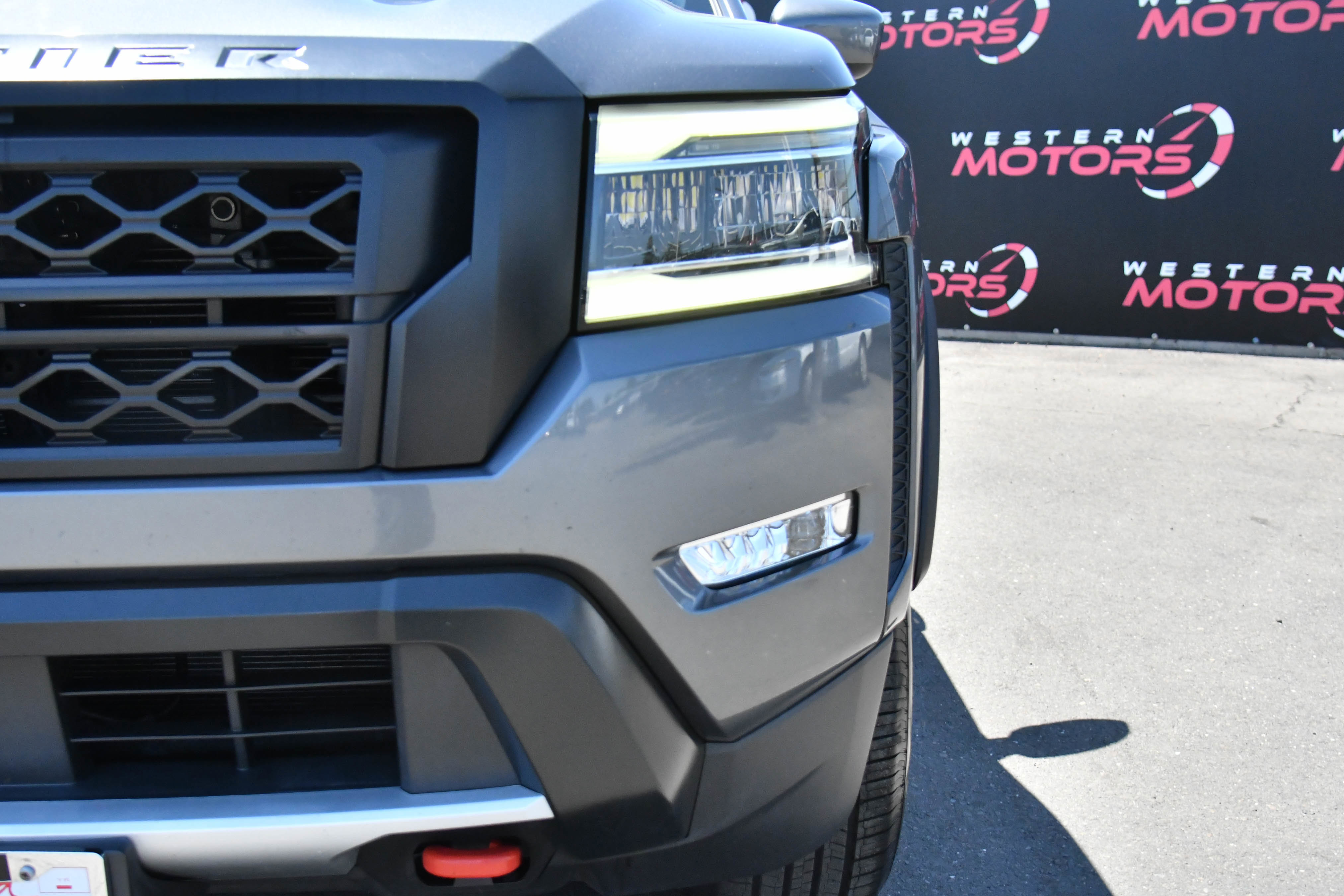Used 2022 Nissan Frontier Pro-X RWD image 11