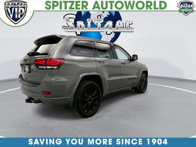 Used 2019 Jeep Grand Cherokee Altitude AWD/4WD image 10