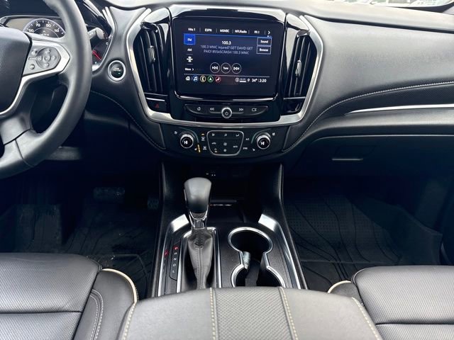 Used 2023 Chevrolet Traverse Premier w/ Redline Edition image 18