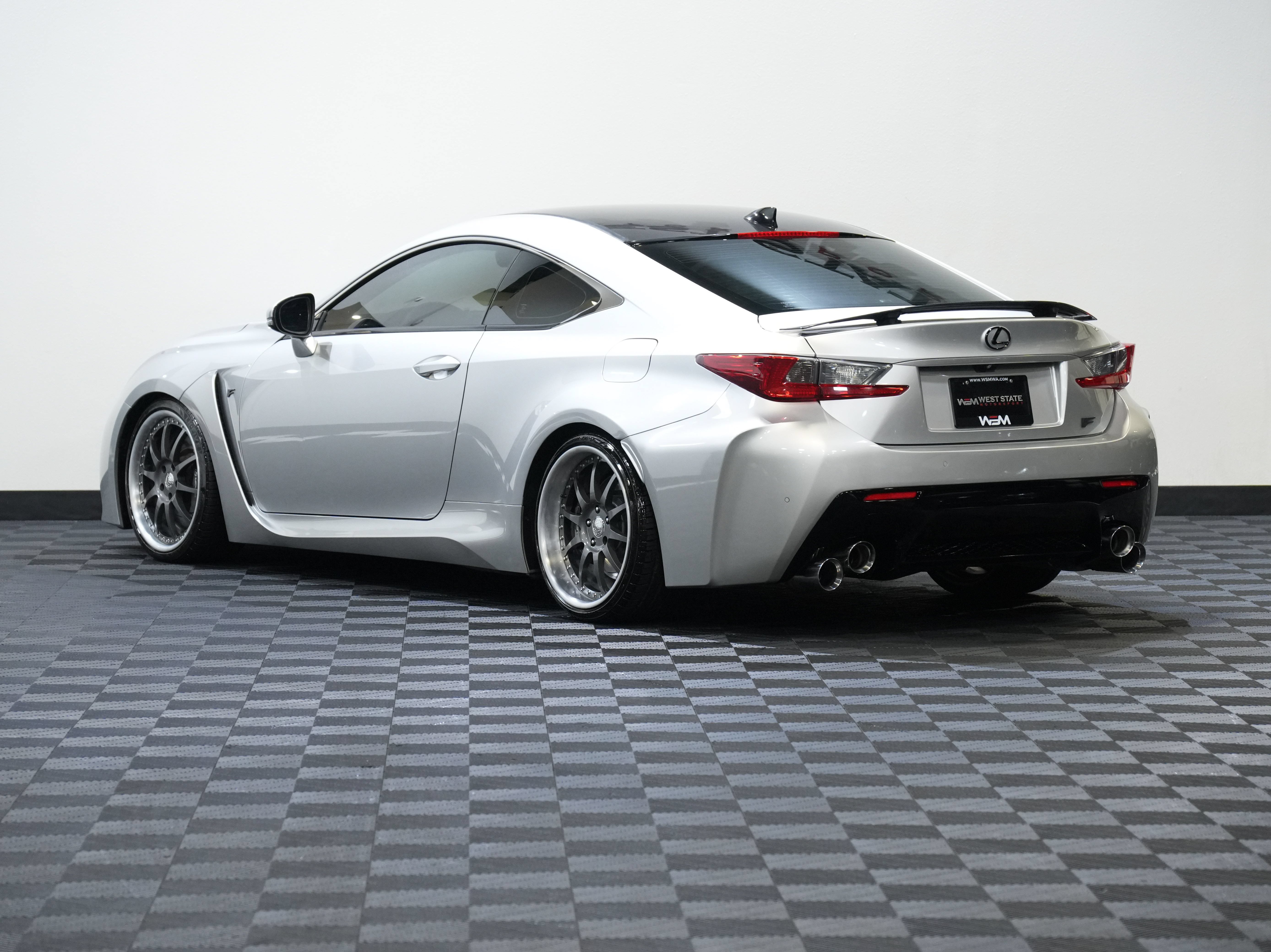 Used 2015 Lexus RC F w/ Performance Package RWD image 8