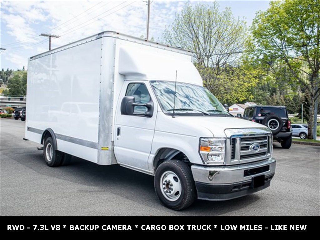 Used 2024 Ford E-450 and Econoline 450 Super Duty w/ Power Windows & Locks Group