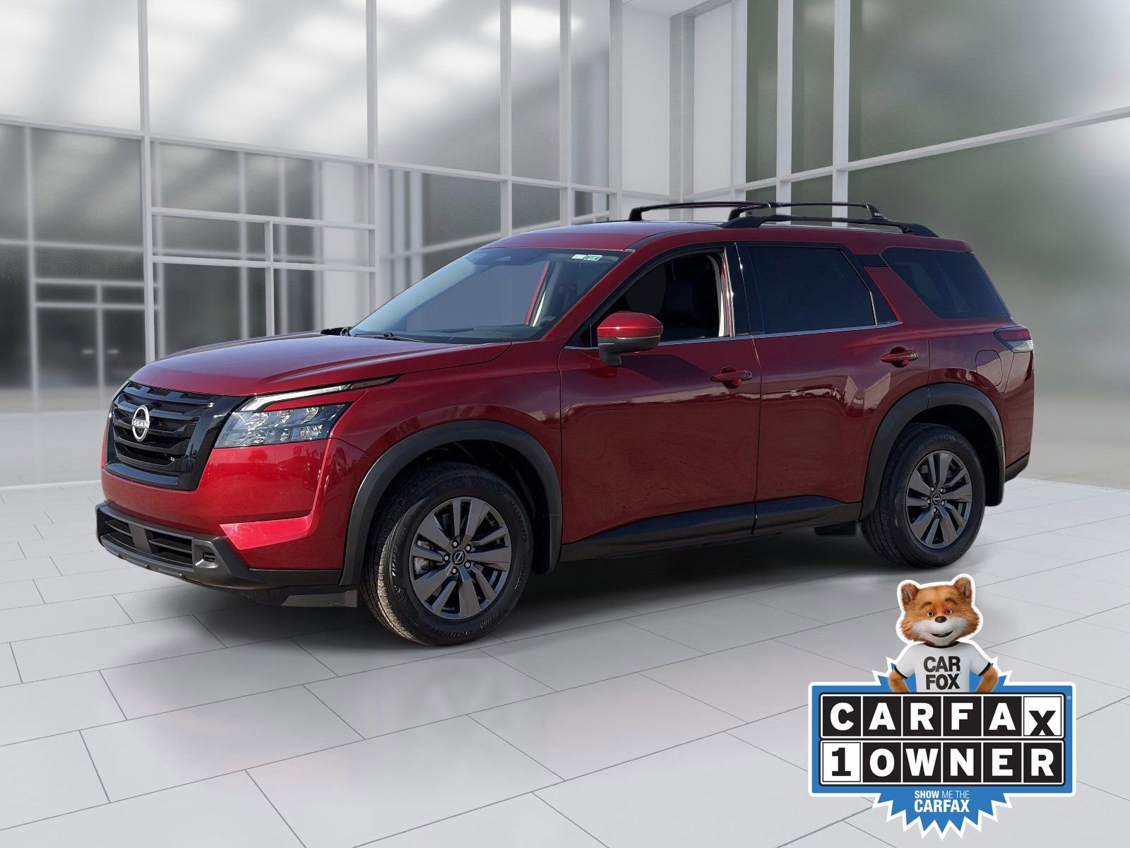 Certified 2024 Nissan Pathfinder SV w/ Black Appearance Package image 2