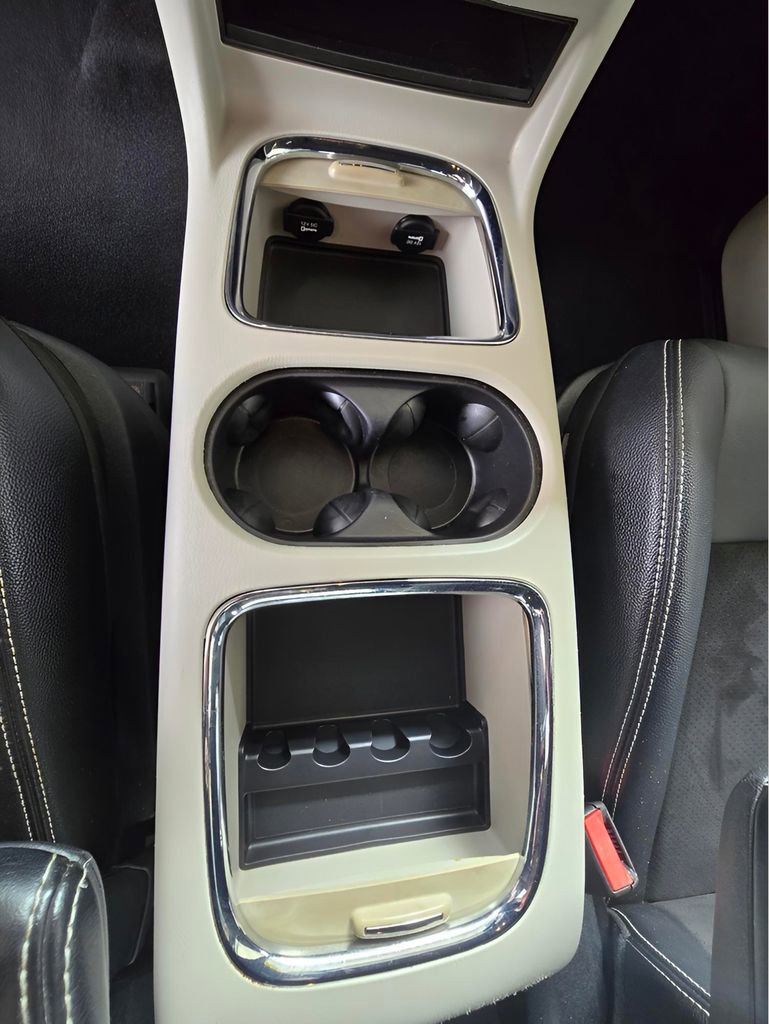 Used 2020 Dodge Grand Caravan SXT FWD image 75