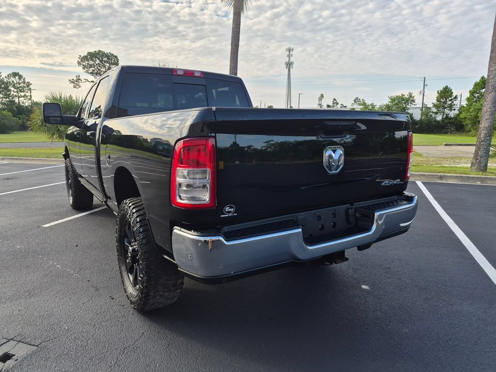 Used 2024 RAM 2500 Tradesman w/ Chrome Appearance Group AWD/4WD image 8