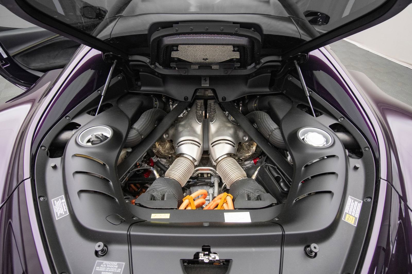 Used 2024 Ferrari 296 GTB RWD image 28