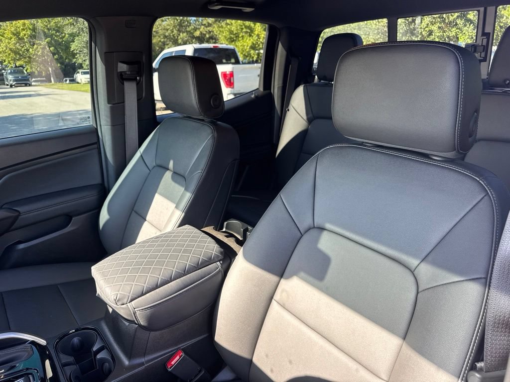 Used 2026 Chevrolet Colorado LT w/ LT Convenience Package RWD image 10