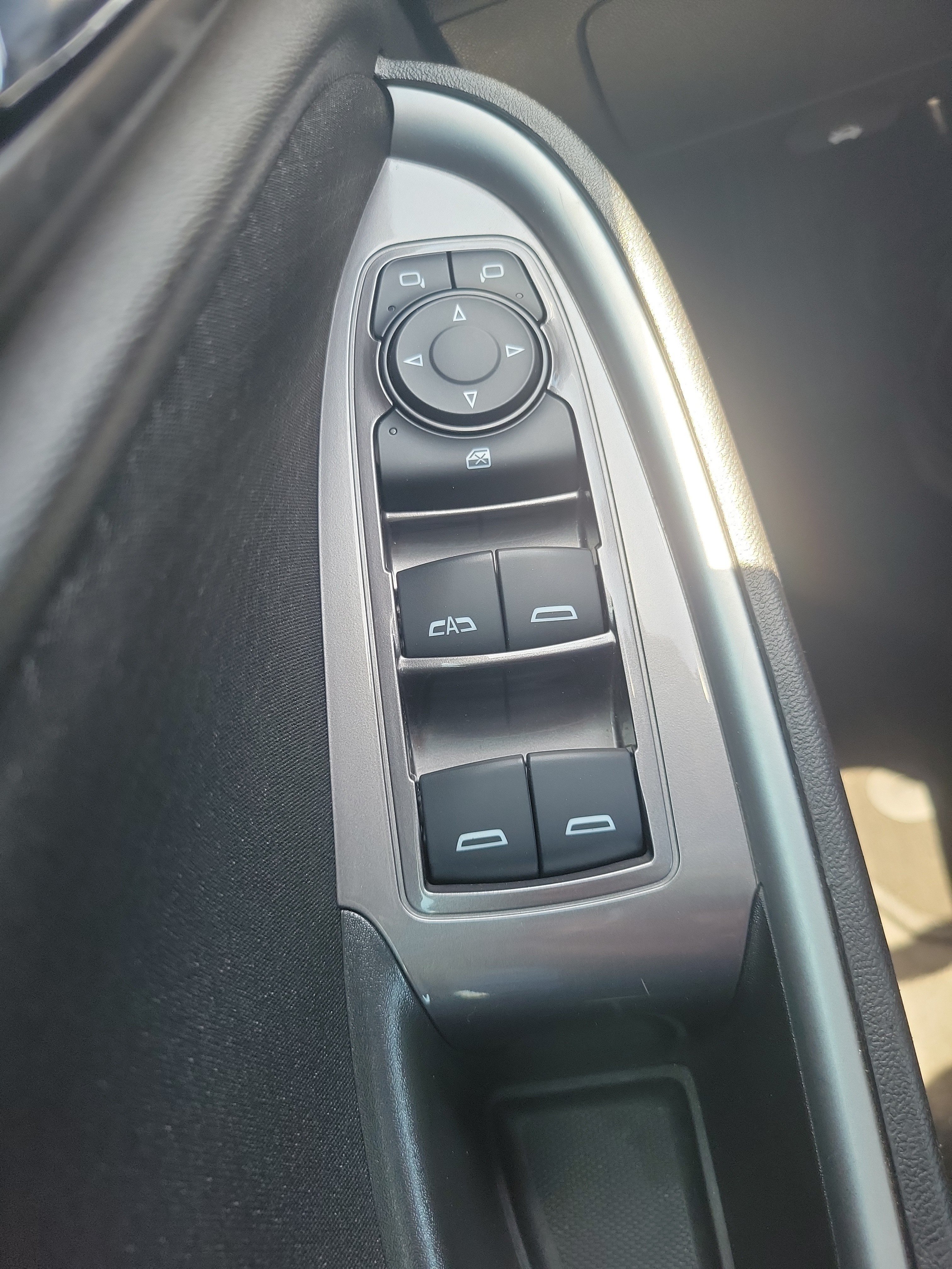 Used 2024 Chevrolet Malibu LT FWD image 22