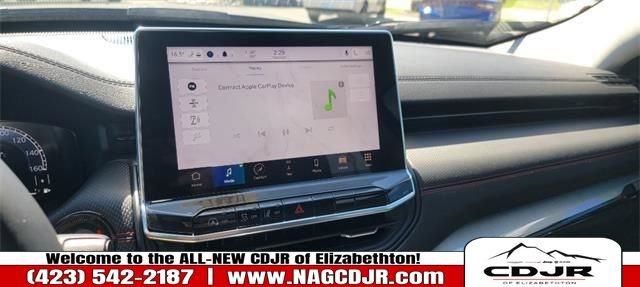 New 2022 Jeep Compass Trailhawk w/ Trailhawk Elite Group image 14