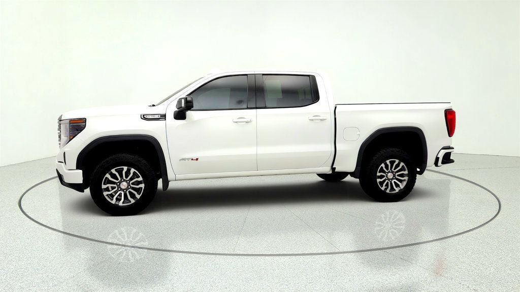 Used 2023 GMC Sierra 1500 AT4 w/ Technology Package AWD/4WD image 8