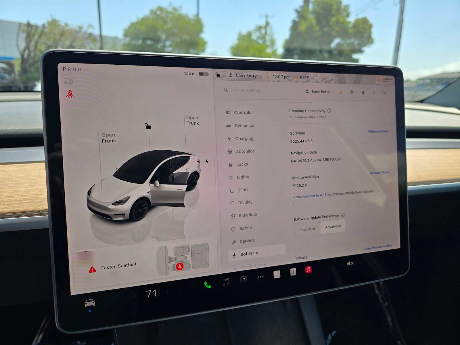 Used 2023 Tesla Model Y AWD image 29