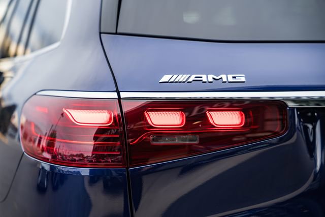 New 2026 Mercedes-Benz GLS 63 AMG 4MATIC image 7