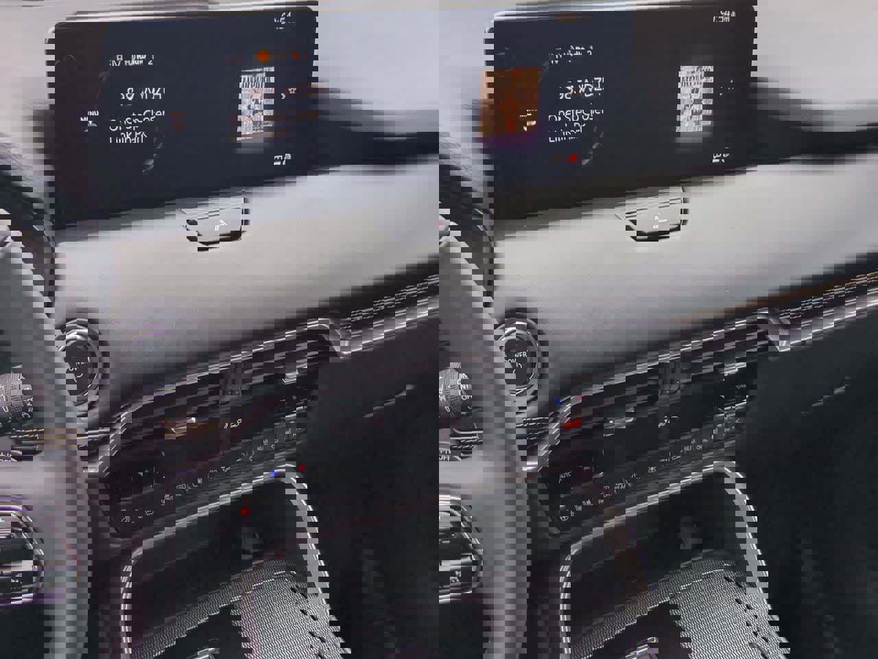 New 2026 MAZDA CX-90 Plug-In Hybrid w/ Premium Plus image 28