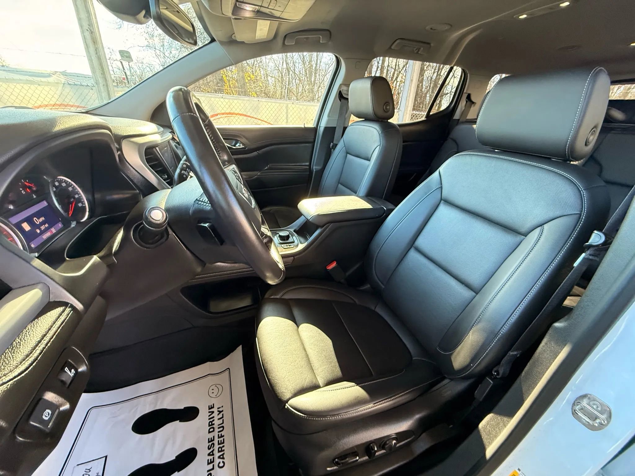 Used 2022 GMC Acadia SLT w/ LPO, Floor Liner Package image 64