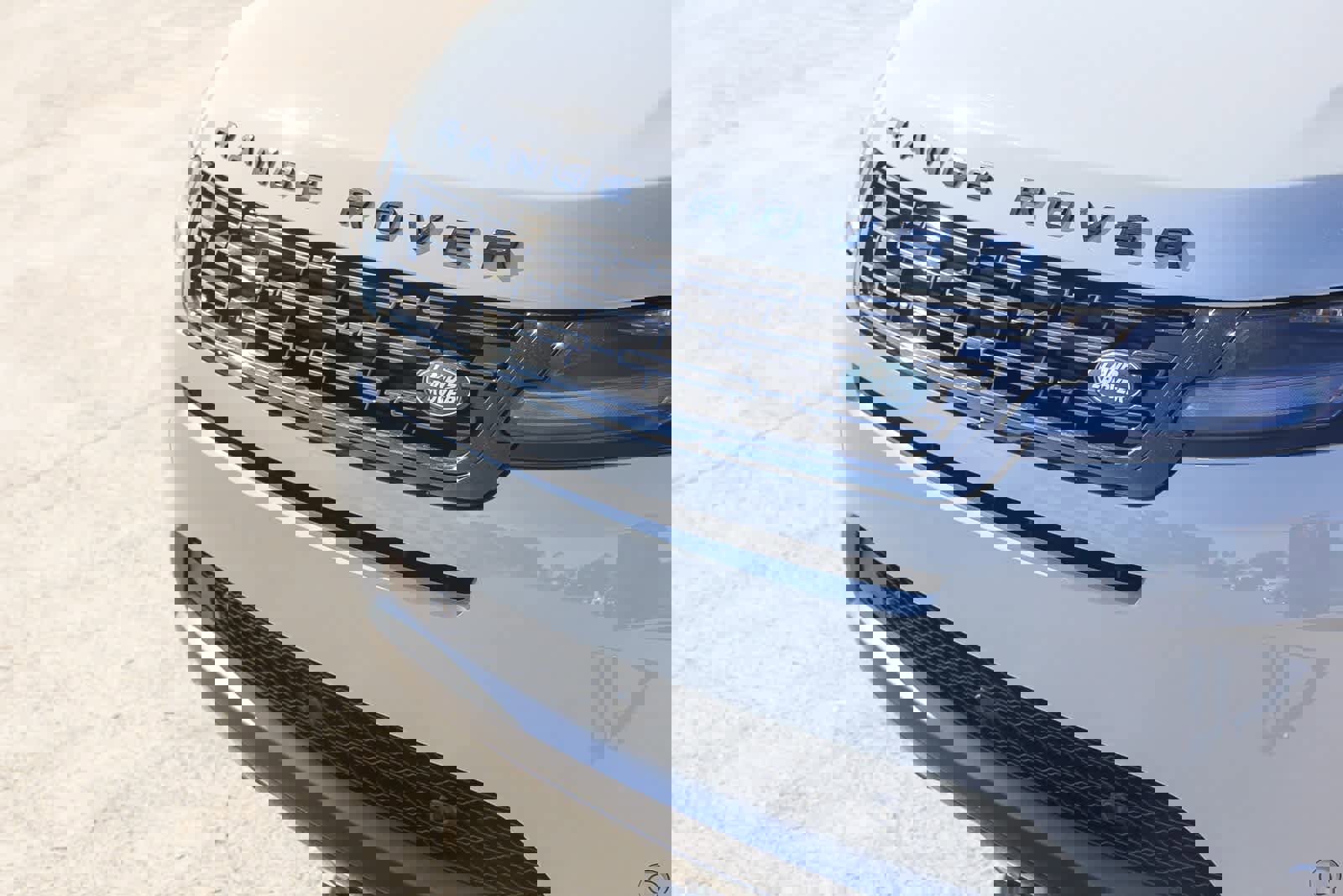 New 2026 Land Rover Range Rover Evoque S image 11