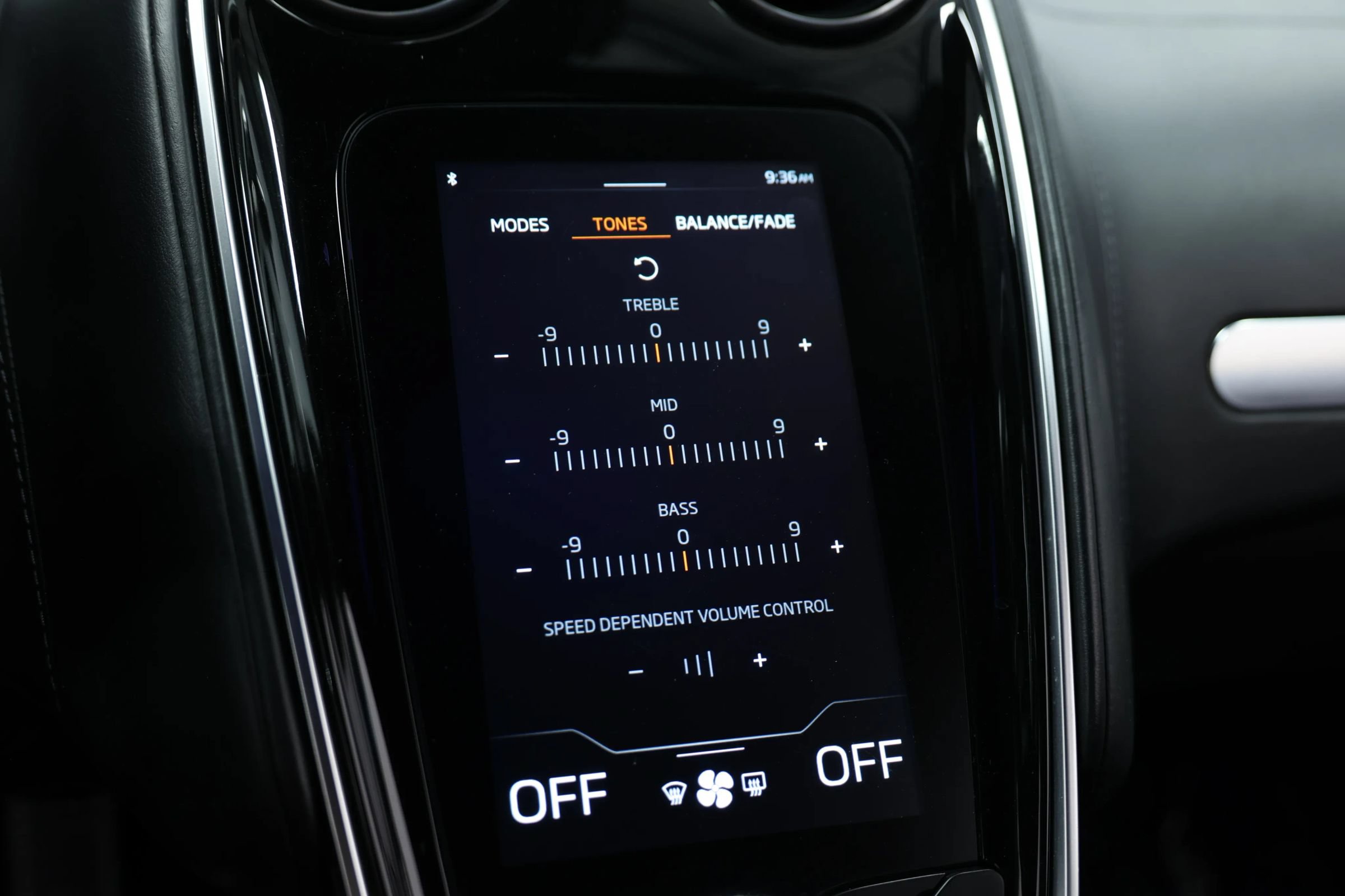 Used 2021 McLaren GT RWD image 43
