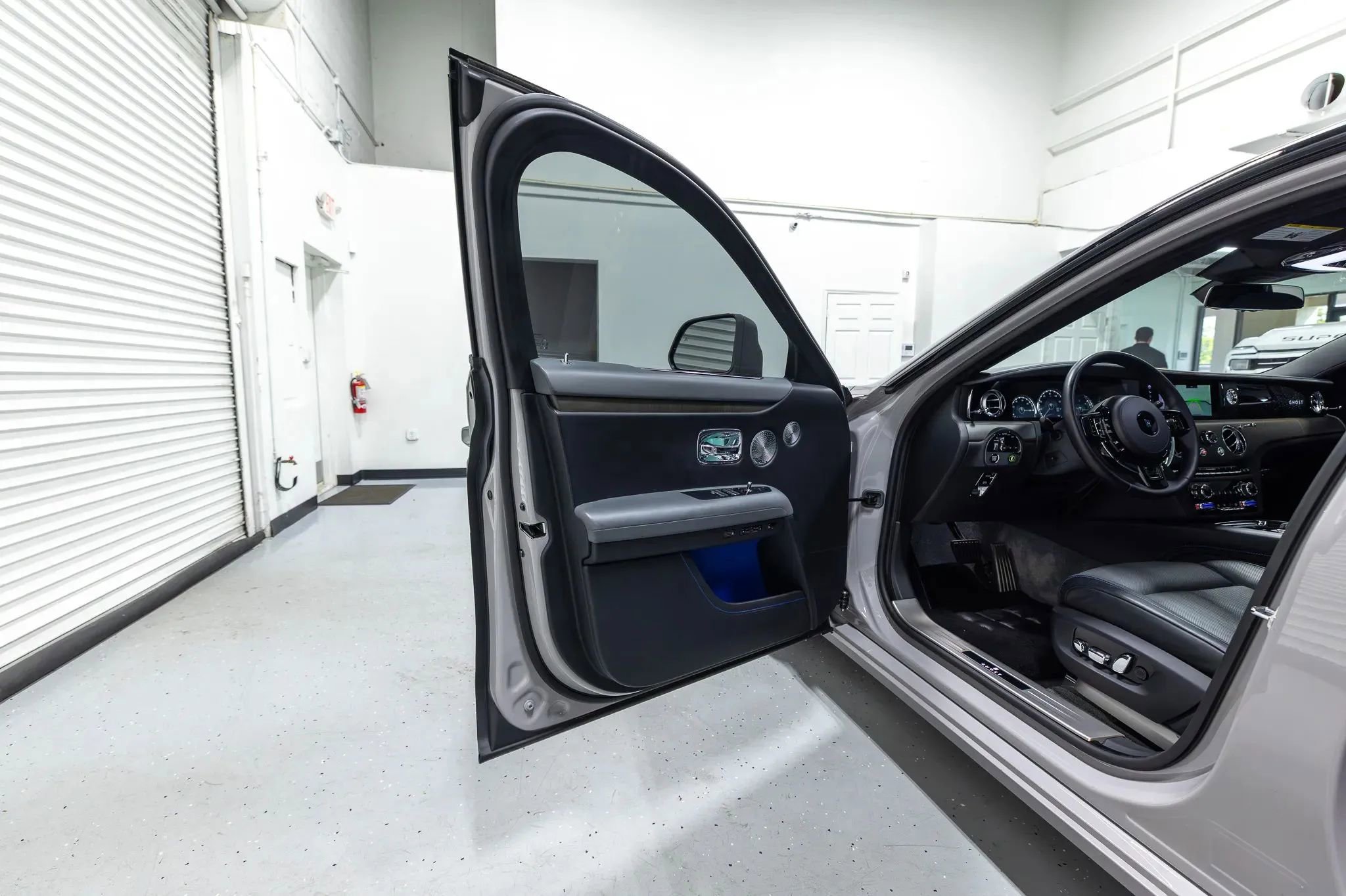 Used 2021 Rolls-Royce Ghost AWD/4WD image 37