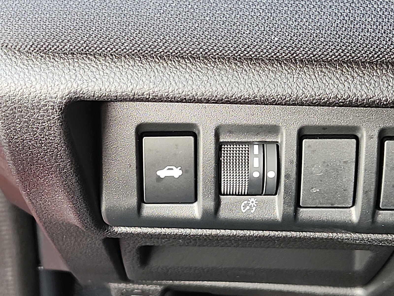 Certified 2025 Subaru Legacy Premium AWD/4WD image 25