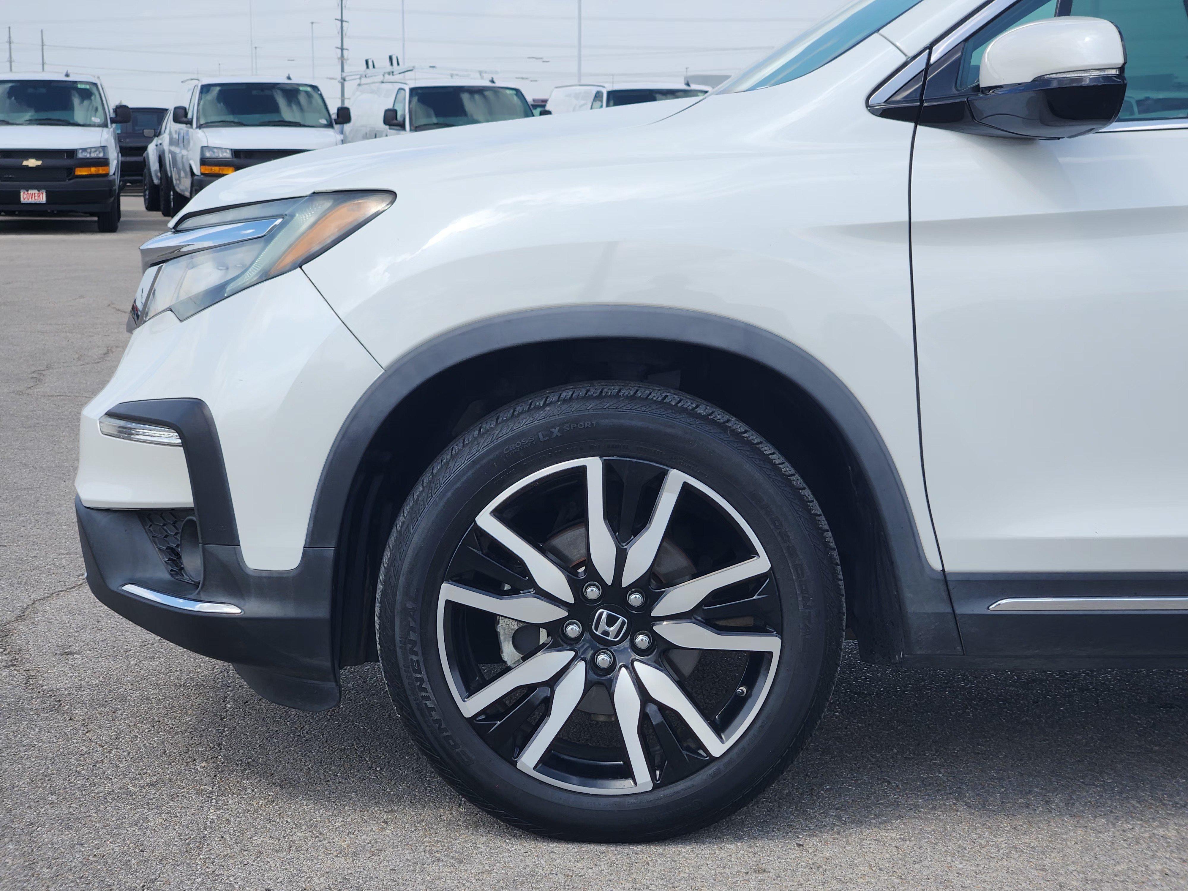 Used 2021 Honda Pilot Touring image 9