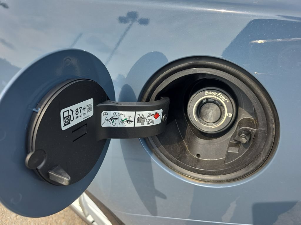 Used 2025 Ford Mustang GT Premium RWD image 14