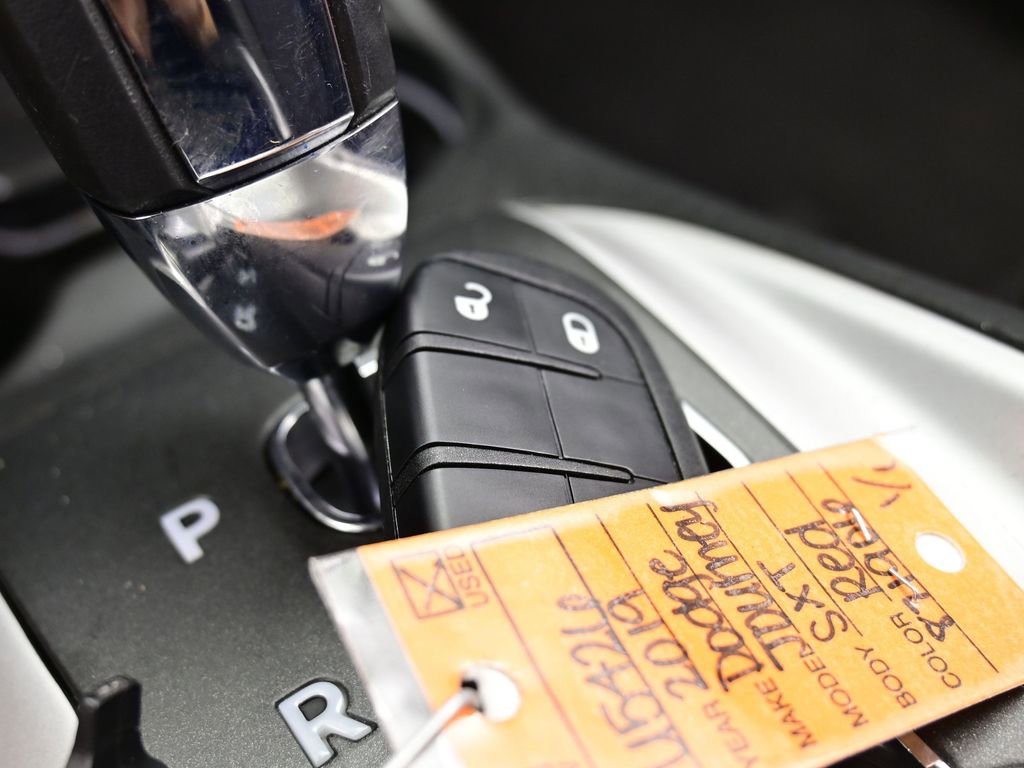 Used 2019 Dodge Journey SE w/ Connectivity Group image 12