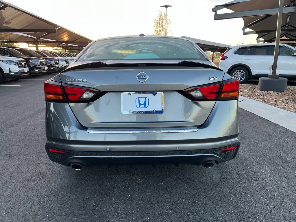 Used 2020 Nissan Altima 2.5 SV FWD image 5