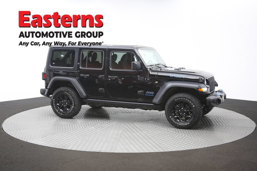 Used 2023 Jeep Wrangler Unlimited w/ Cold Weather Group AWD/4WD image 47